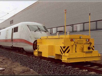 Elektro-Geräteschlepper