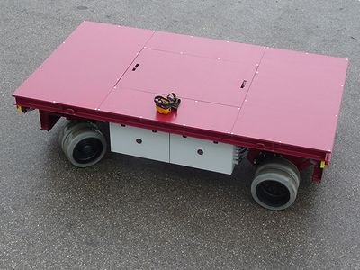 Transfer vehicles: Electric platformtruck